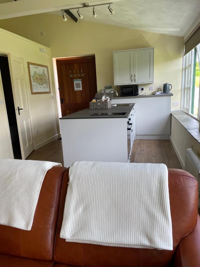 Tegfan Garden Suite ทัลการ์ธ ภายนอก รูปภาพ